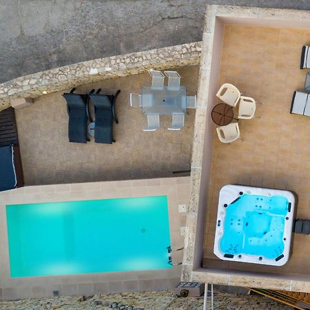 Olga'S Filoxenia - Villa Aladanos-Private Pool And Heated Jacuzzi Makhairoí Exterior photo